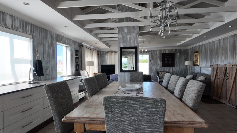 7 Bedroom Property for Sale in Stilbaai Wes Western Cape